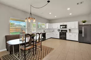 19103 Bressingham Dr, Tomball, TX 77375 - Photo 9