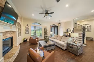 10812 Bourbon St, Willis, TX 77318 - Photo 11