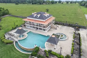 10812 Bourbon St, Willis, TX 77318 - Photo 41