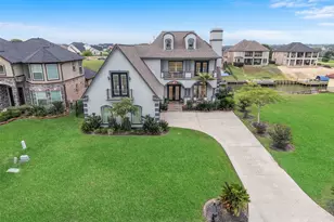 10812 Bourbon St, Willis, TX 77318 - Photo 35