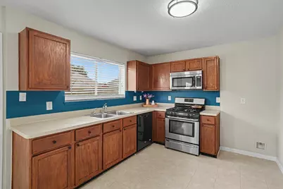 3105 Centennial Village Drive, Pearland, TX 77584 - Photo 3
