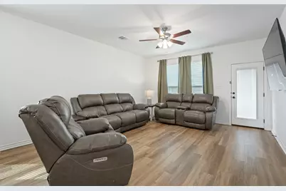 1905 Stubbs Drive, Bryan, TX 77807 - Photo 3