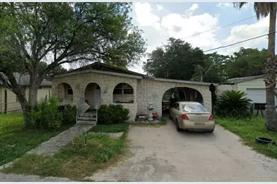 2009 Joslin Street, Alice, TX 78332 - Photo 5