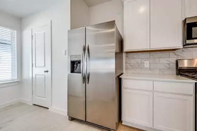 30606 Windermere Peaks Lane, Fulshear, TX 77441 - Photo 11