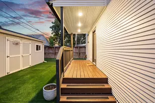 1027 Peddie St, Houston, TX 77009 - Photo 25