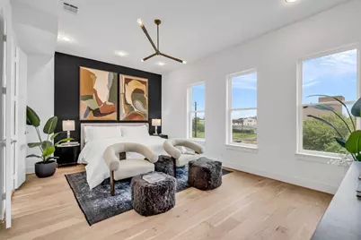 3 N Saint Charles Street #C, Houston, TX 77003 - Photo 11