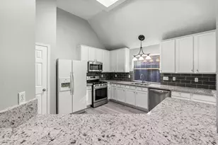155 N Wimberly Way, Conroe, TX 77385 - Photo 21