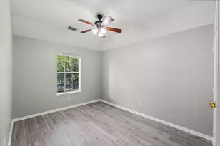 155 N Wimberly Way, Conroe, TX 77385 - Photo 31