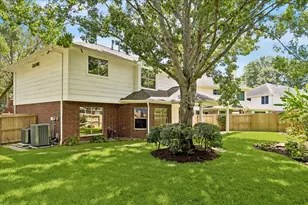 4231 Rocky Bend Dr, Sugar Land, TX 77479 - Photo 5