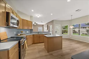 4231 Rocky Bend Dr, Sugar Land, TX 77479 - Photo 3
