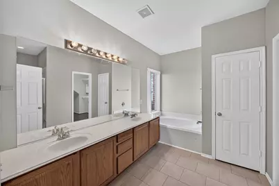 19919 Creek Bend Trail, Houston, TX 77084 - Photo 15