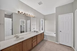 19919 Creek Bend Trail, Houston, TX 77084 - Photo 15
