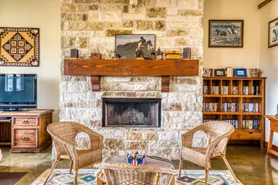 8201 Lone Star Road, Washington, TX 77880 - Photo 9