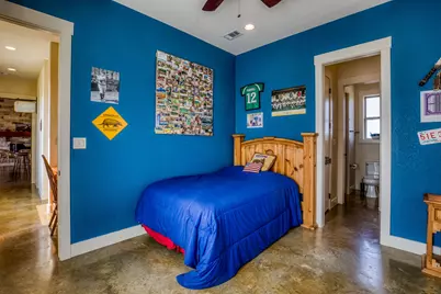 8201 Lone Star Road, Washington, TX 77880 - Photo 15