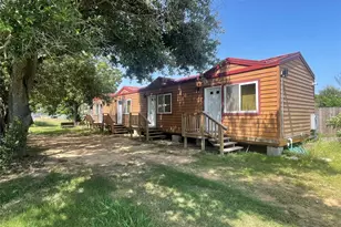 1104 Rorem Ave, Palacios, TX 77465 - Photo 1