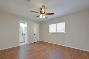 18726 Shannon Glen Ln, Houston, TX 77084 - Photo 9
