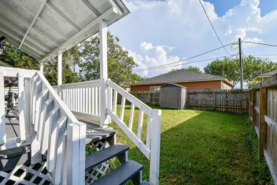 1117A Fred Street, Houston, TX 77088 - Photo 27