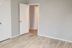 7010 Santa Rita Dr, Houston, TX 77083 - Photo 11