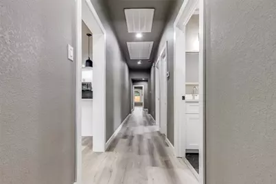 211 E 31st 1/2 Street, Houston, TX 77018 - Photo 9