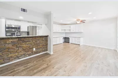 5333 Richmond Avenue #11, Houston, TX 77056 - Photo 5