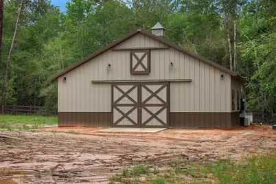 23514 Saratoga Woods Drive, Montgomery, TX 77316 - Photo 9