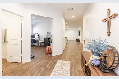 2830 N Colosseum Court, New Caney, TX 77357 - Photo 5