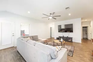 2830 N Colosseum Ct, New Caney, TX 77357 - Photo 11