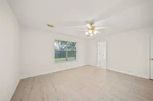 13535 Eldridge Villa St, Sugar Land, TX 77498 - Photo 13