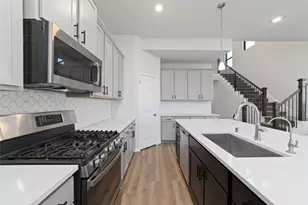 720 Lake Lacosta Dr, Katy, TX 77493 - Photo 11