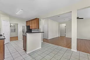 13307 Bomoseen Lake Rd, Houston, TX 77044 - Photo 17