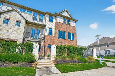 9423 Towne Lake Parkway, Cypress, TX 77433 - Photo 3