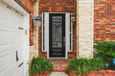 18431 W Laura Shore Drive, Cypress, TX 77433 - Photo 3