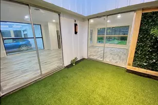 5450 Ariel St, Houston, TX 77096 - Photo 9