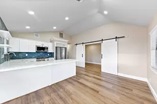 1115 Sunset, San Leon, TX 77539 - Photo 7