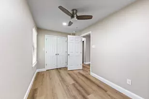 1115 Sunset, San Leon, TX 77539 - Photo 21