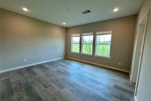 321 Parker Gdn Ln, Houston, TX 77076 - Photo 15