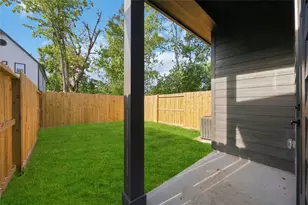7932 Boy St, Houston, TX 77028 - Photo 23