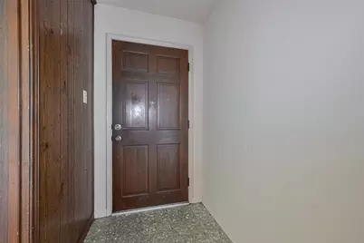 9126 Willow Meadow Drive, Houston, TX 77031 - Photo 7