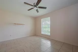 9126 Willow Meadow Dr, Houston, TX 77031 - Photo 9