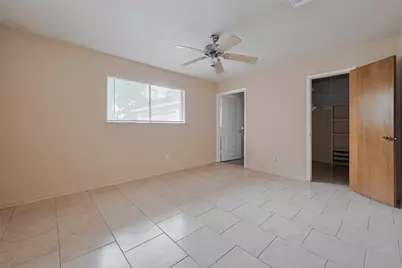 9126 Willow Meadow Drive, Houston, TX 77031 - Photo 39