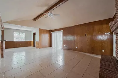 9126 Willow Meadow Drive, Houston, TX 77031 - Photo 11