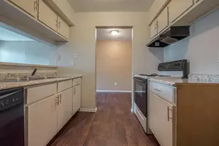 12655 Ashford Meadow Dr, Houston, TX 77082 - Photo 17