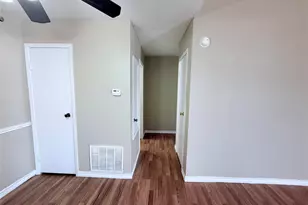 12655 Ashford Meadow Dr, Houston, TX 77082 - Photo 5