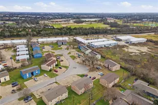 2804 Cypress Bend Cir, Bryan, TX 77801 - Photo 13