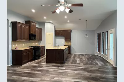 10902 Brighton Gardens Drive, Richmond, TX 77406 - Photo 3