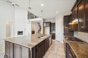 1115 Great Grey Owl Ct, Conroe, TX 77385 - Photo 9