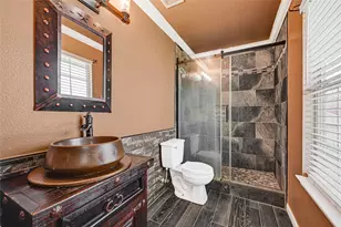 19518 Green Chase Ln, Houston, TX 77073 - Photo 17