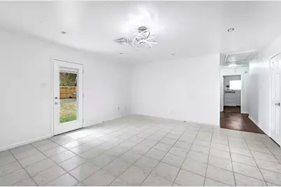 2016 S Houston Road, Pasadena, TX 77502 - Photo 7