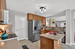 17111 Kemble Creek Dr, Houston, TX 77084 - Photo 7