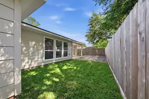 2207 Crystal Hills Dr, Houston, TX 77077 - Photo 41
